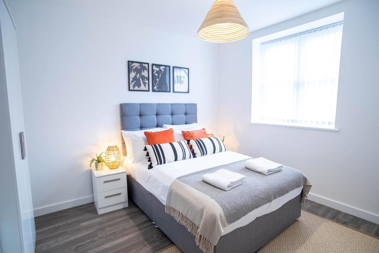 Luxury Apartments Available Next To Train Station - The Wallgate Apartments Wigan - Free Parking Exterior foto